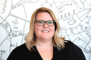 „Die Menschen, denen etwas am meisten am Herzen liegt, sind oft am kürzesten davor, zu kündigen“, sagt Allison Howell, Vice President of Market Innovation bei Hogan Assessments.