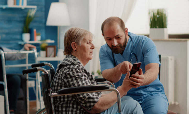 Digitale Prozesse auf Basis der Telematikinfrastruktur entlasten ambulante Pflegedienste